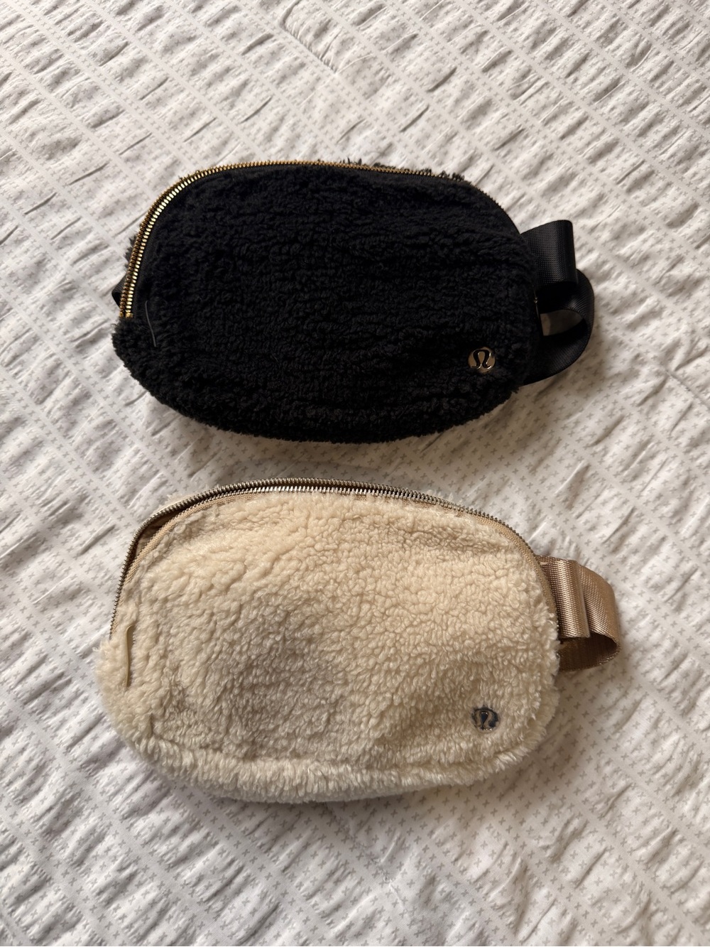 lululemon athletica Black and Cream Sherpa Crossbody Bags